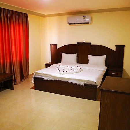 Jordan Flower Hotel Aqaba Extérieur photo