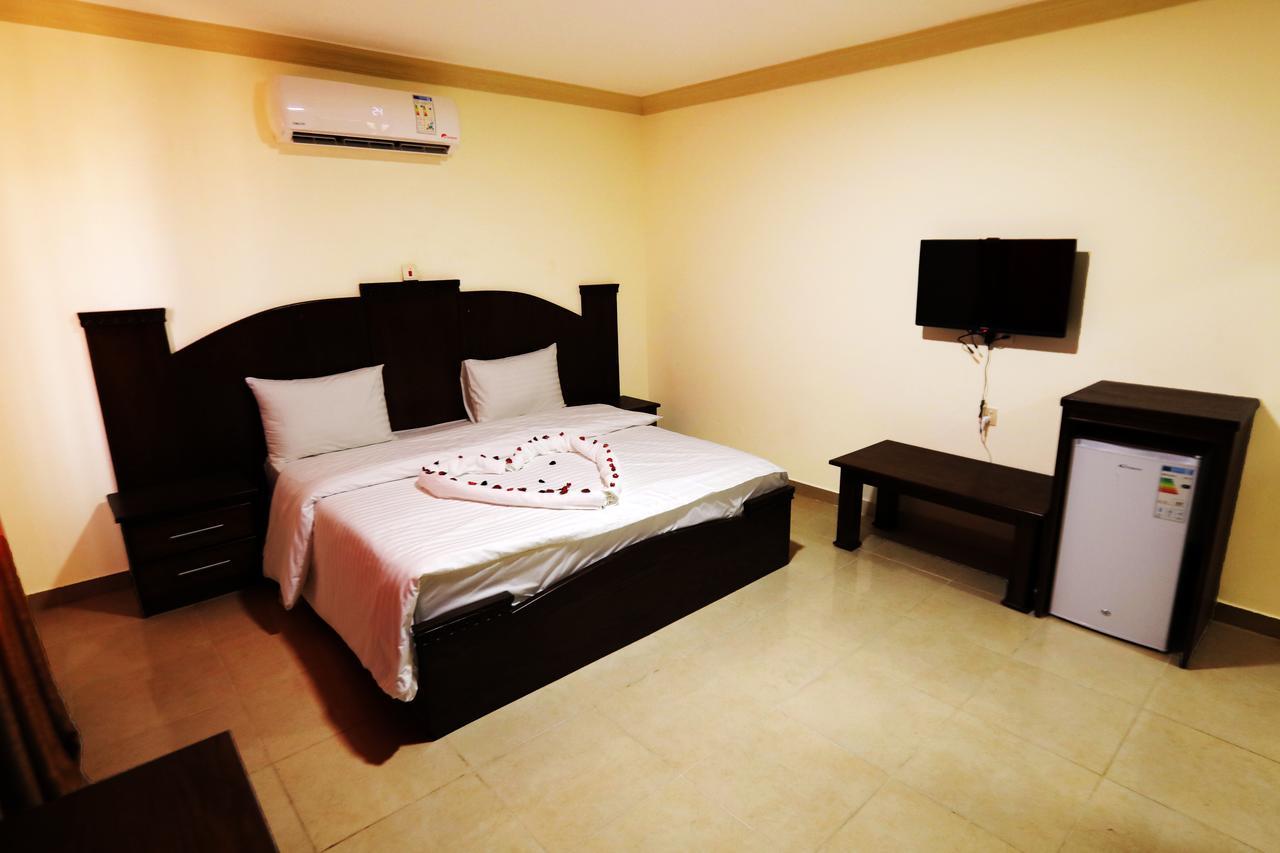 Jordan Flower Hotel Aqaba Extérieur photo